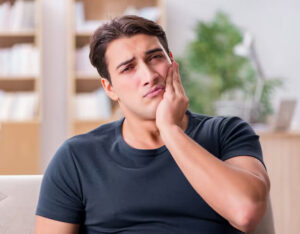 Toothache image - Emergency dentist Grimsby